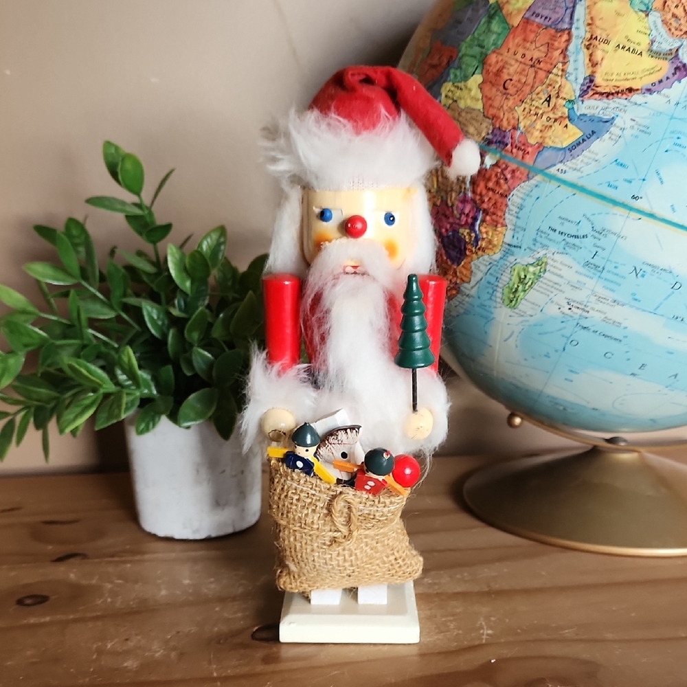 Vintage Santa Nutcracker